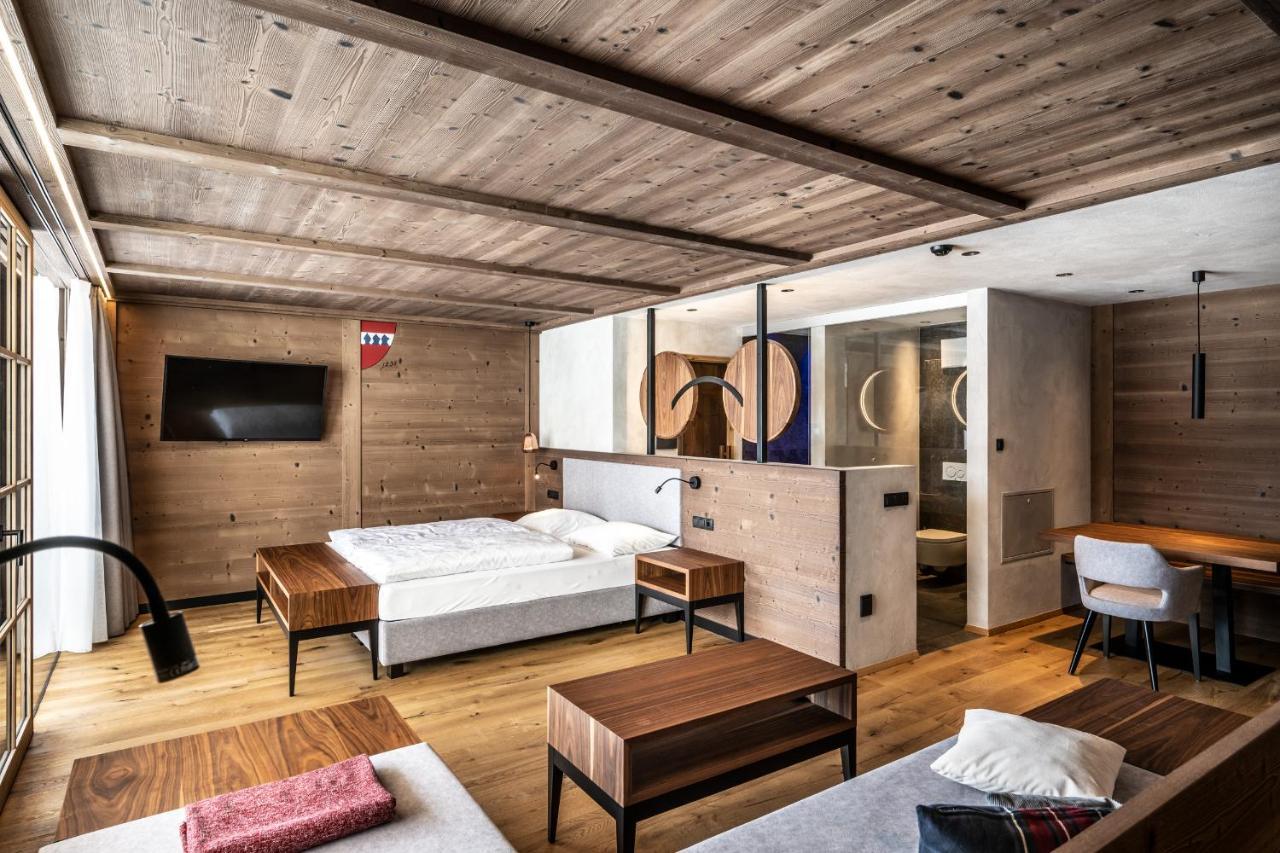 Ansitz Velseck-Residence Hotel 蒂雷斯 外观 照片
