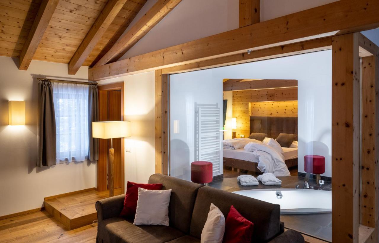 Ansitz Velseck-Residence Hotel 蒂雷斯 外观 照片