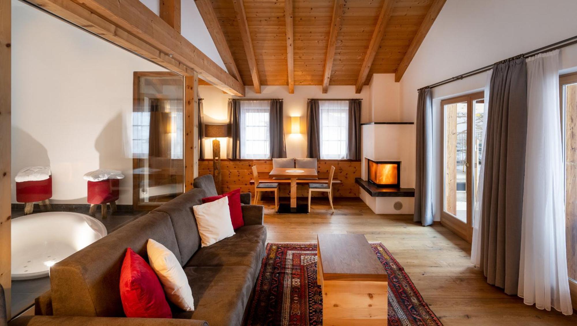 Ansitz Velseck-Residence Hotel 蒂雷斯 外观 照片
