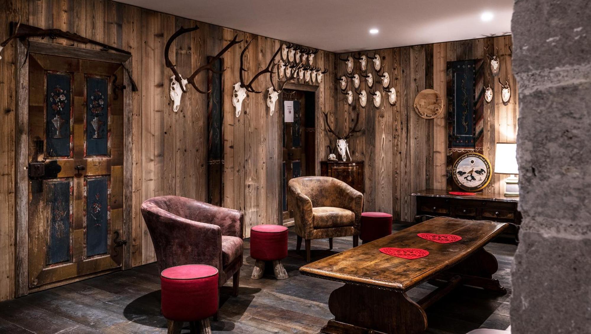 Ansitz Velseck-Residence Hotel 蒂雷斯 外观 照片