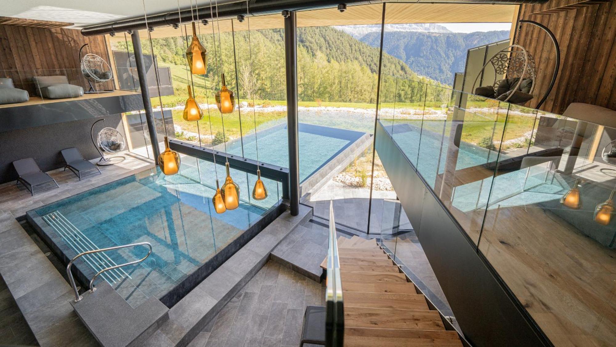 Ansitz Velseck-Residence Hotel 蒂雷斯 外观 照片